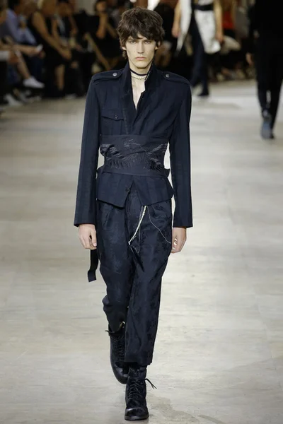 Look 6